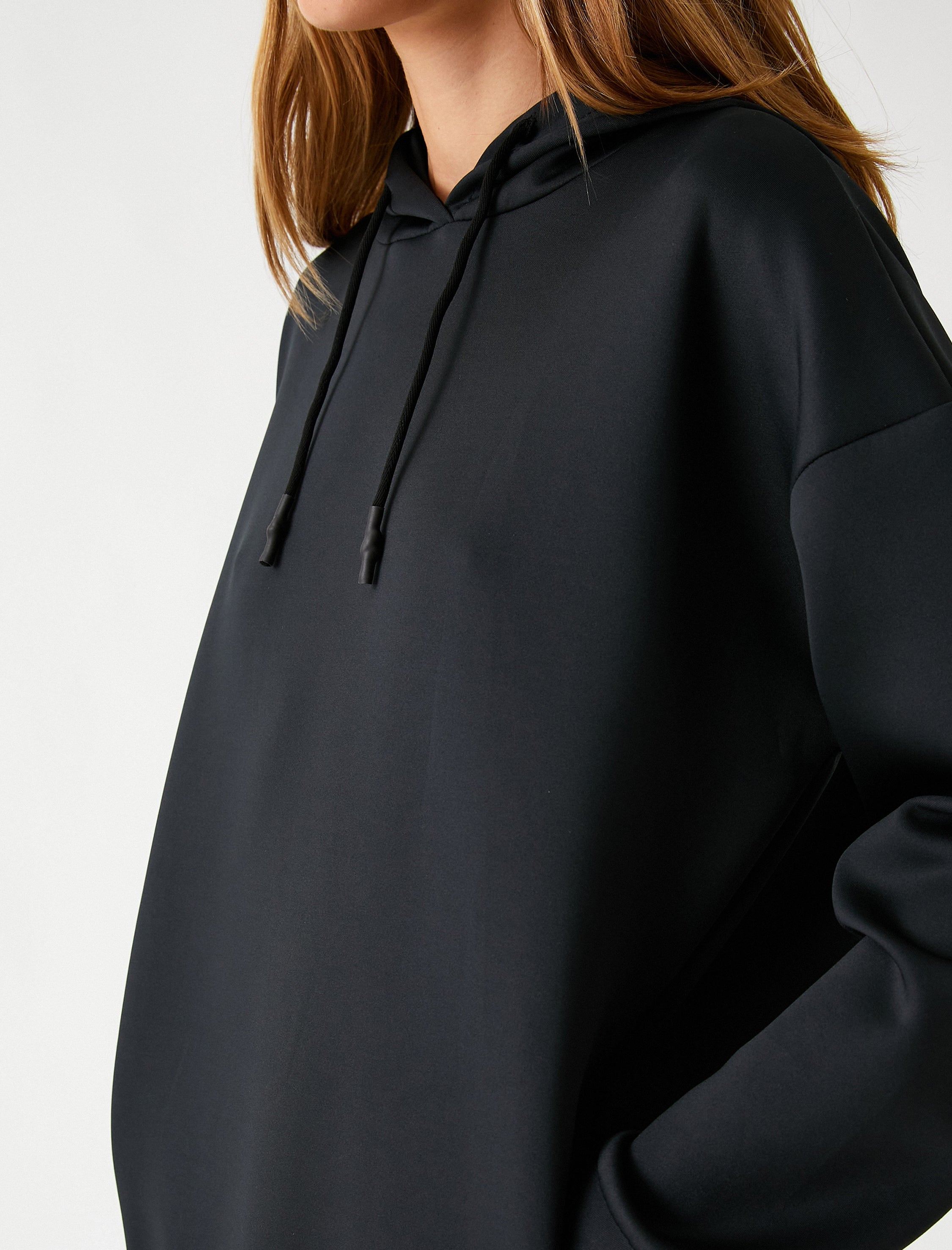 Women's Basic Hoodie in Black