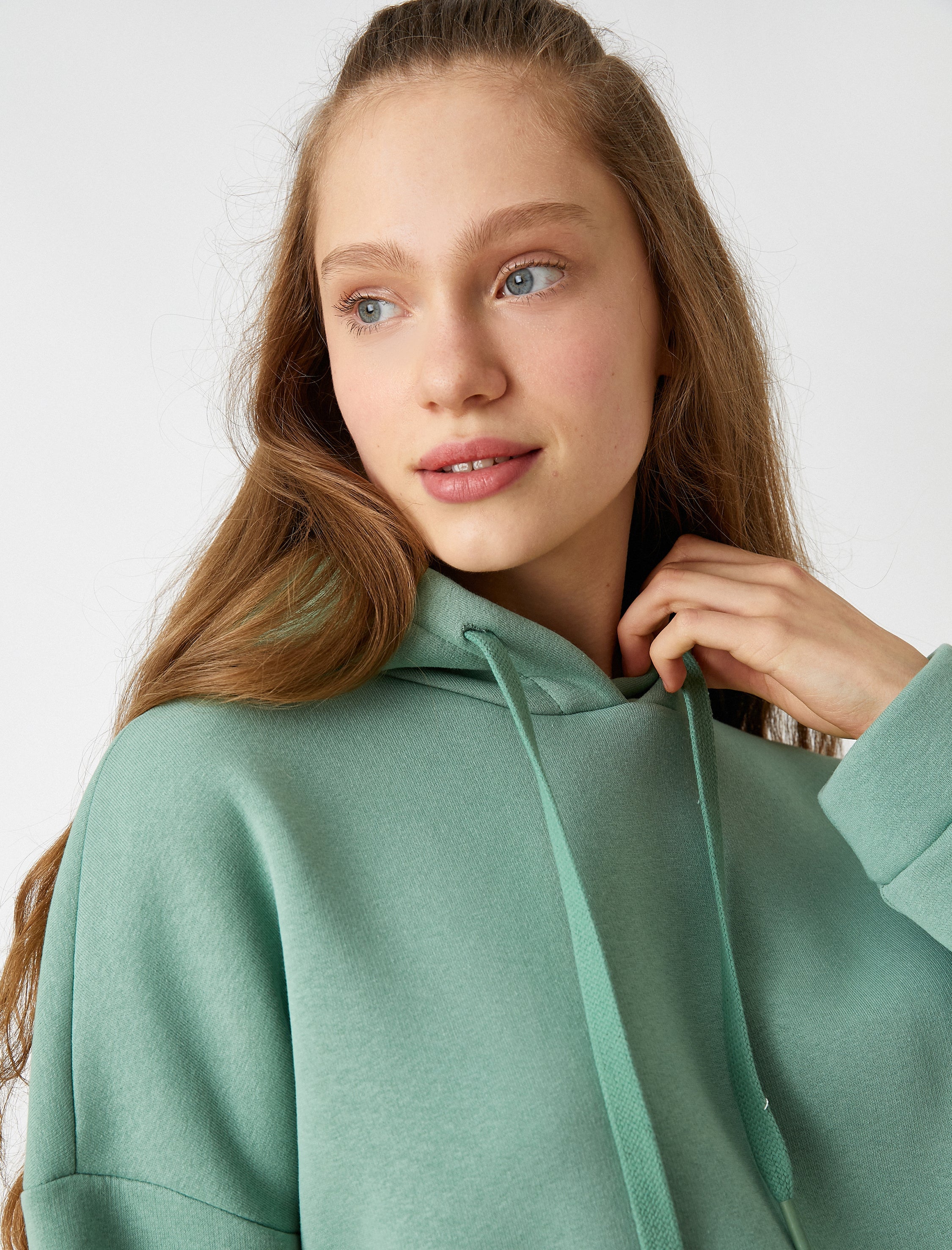 Women's Basic Hoodie in Mint