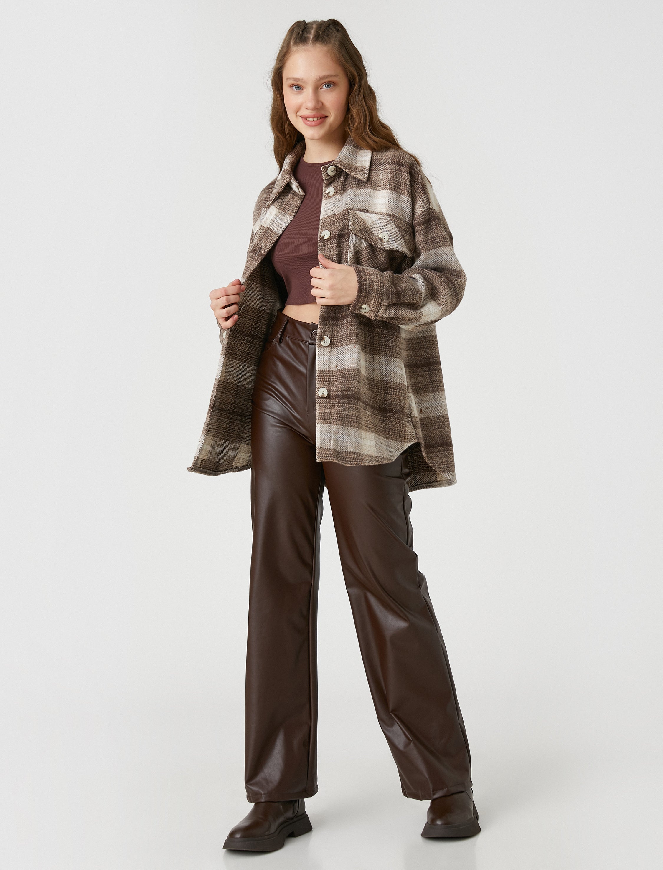 Women's Plaid Overshirt Shacket in Mocha