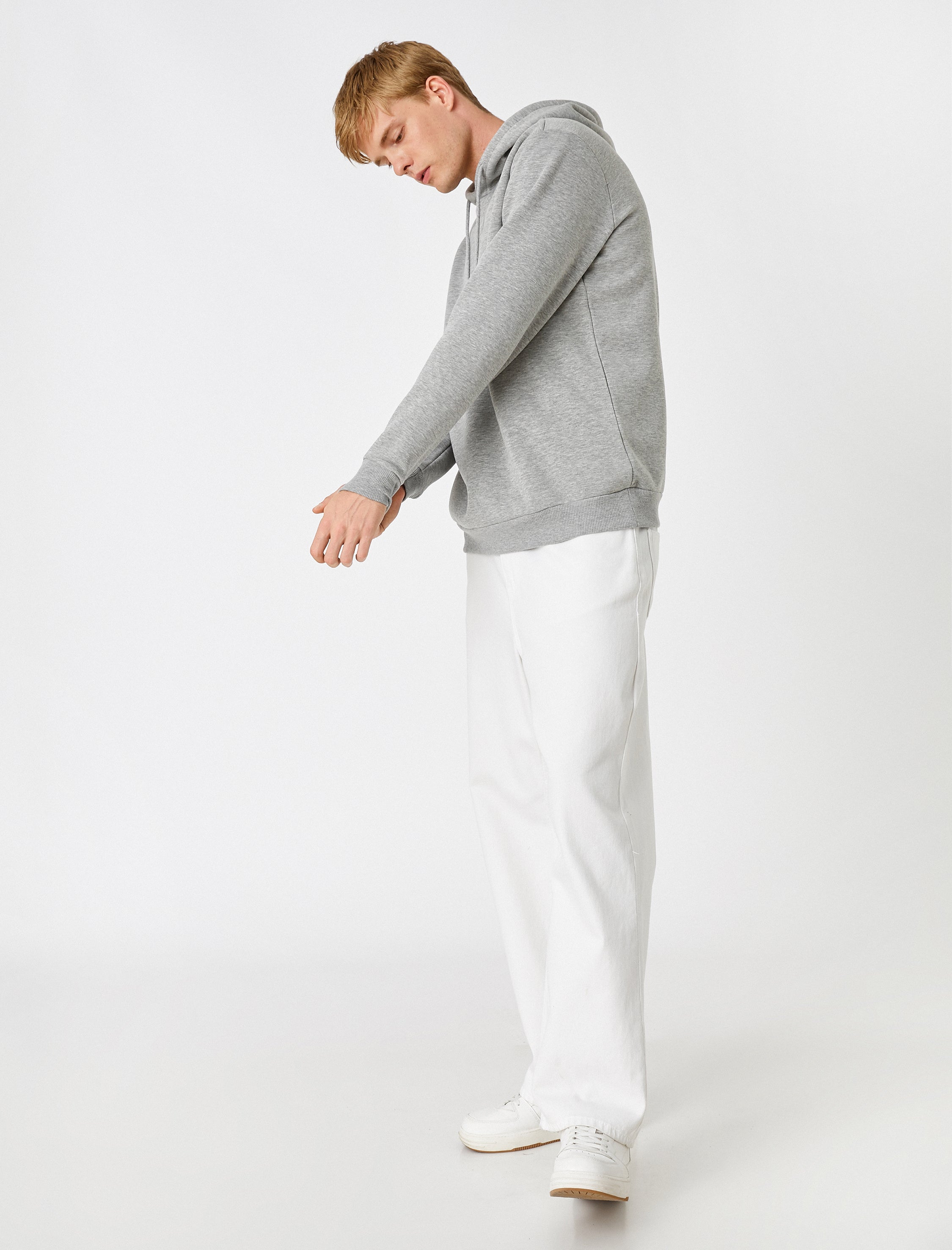 Men's Basic Hoodie in Grey
