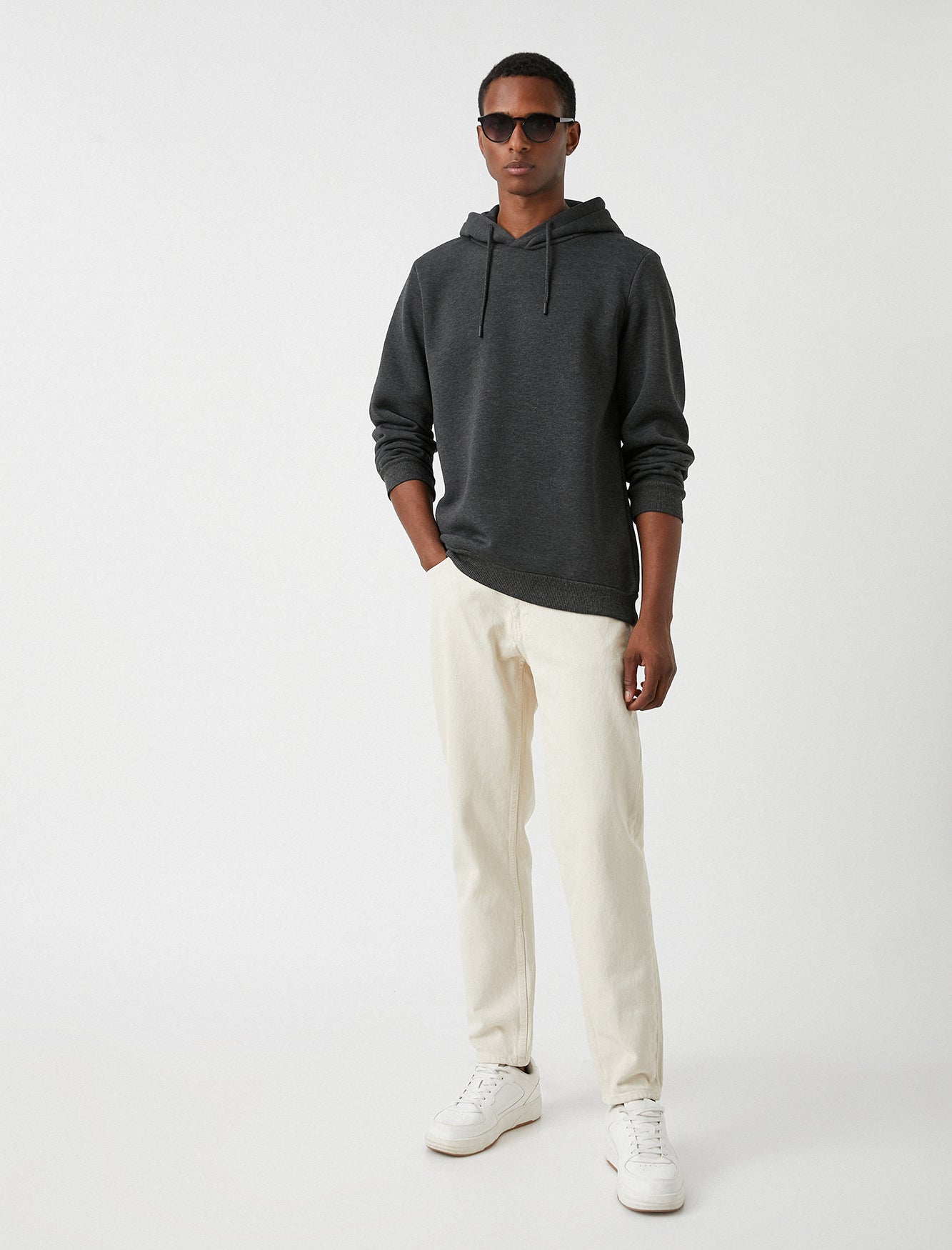 Men's Basic Hoodie in Anthracite