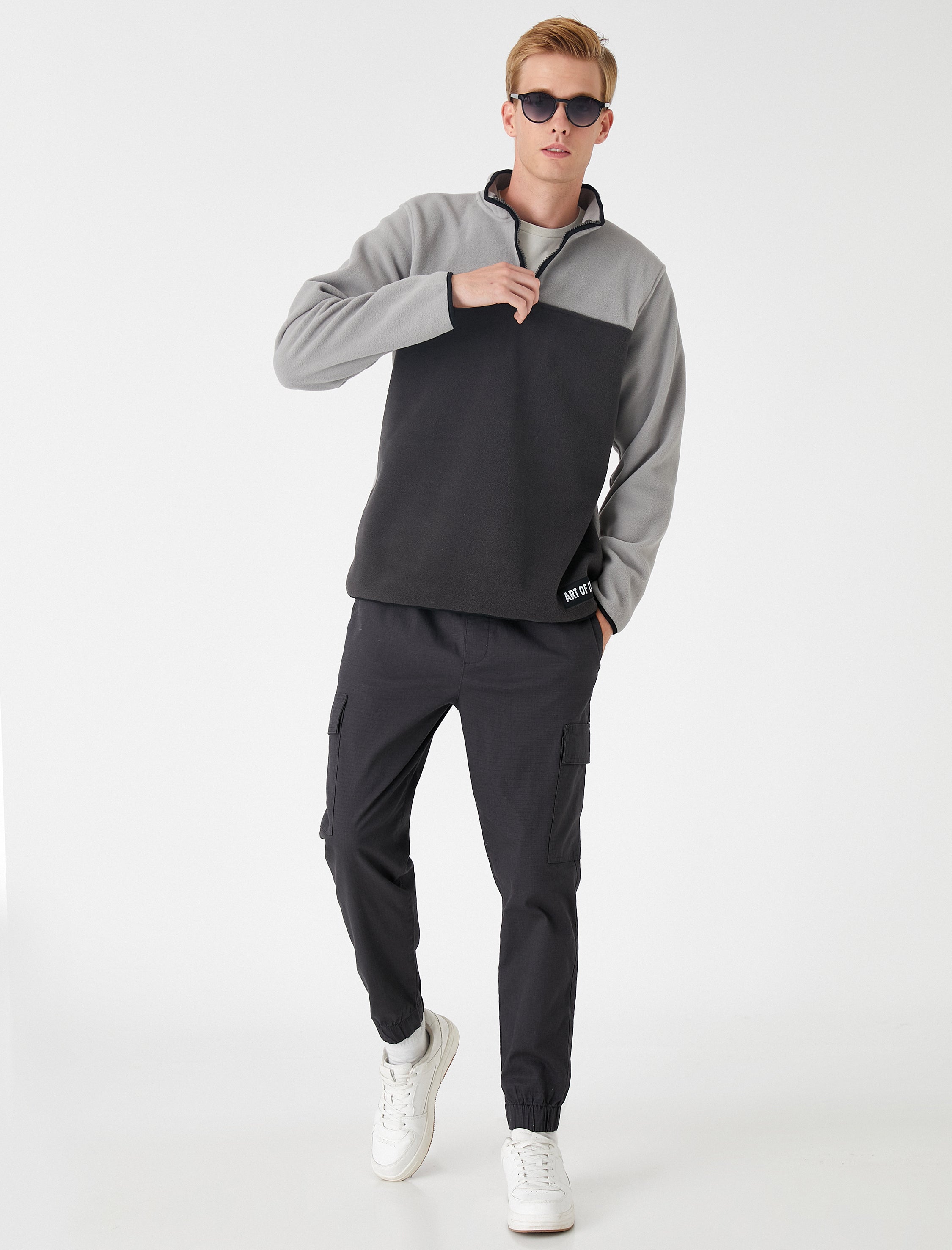 Men's Half Zip Color Blocked Fleece Sweathirt