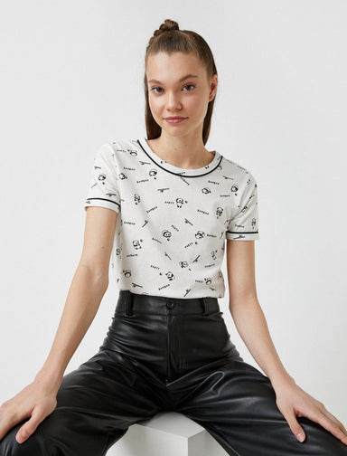 T-shirt à imprimé koala intégral en blanc - Usolo Outfitters-KOTON