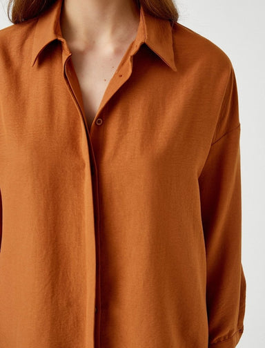 Chemise décontractée plissée au dos en marron - Usolo Outfitters-KOTON