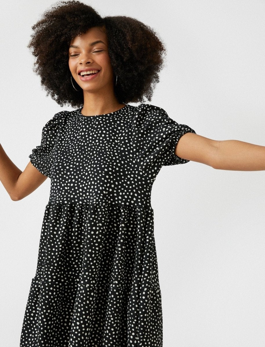 Balloon Sleeve Tiered Mini Dress in Black Print Black / L Balloon Sleeve Tiered Mini Dress in Black Print Black / L