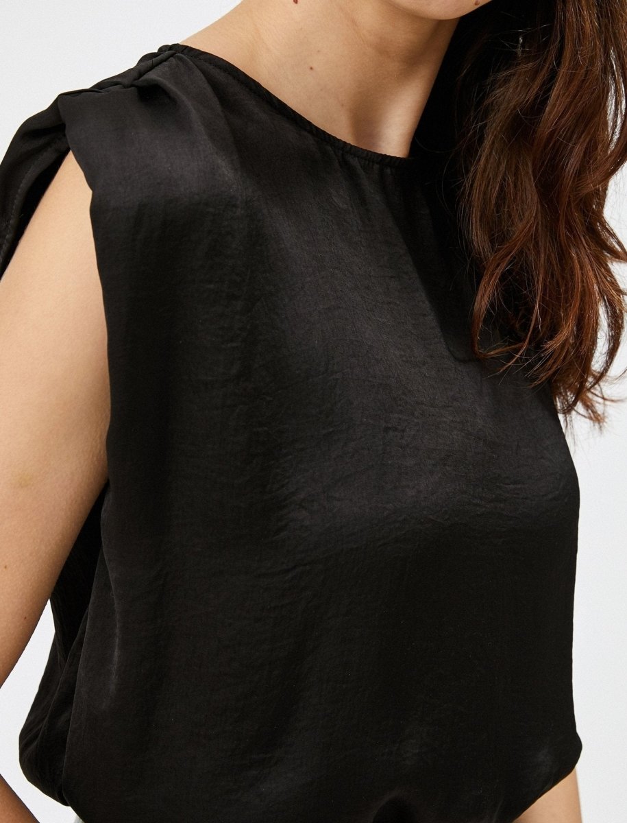 Cropped Shoulder Pad Blouse in Black - Usolo Outfitters-KOTON