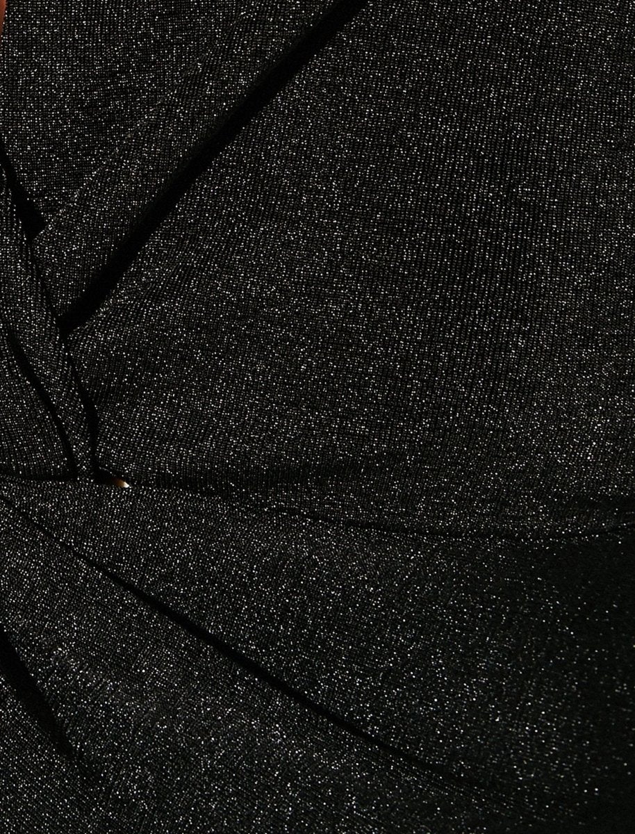 Top à paillettes avec nœud sur le devant et découpes en noir - Usolo Outfitters-KOTON