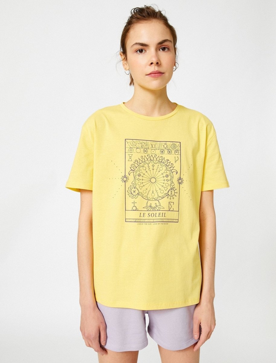 Graphic Relaxed T-Shirt in Yellow - Usolo Outfitters-KOTON