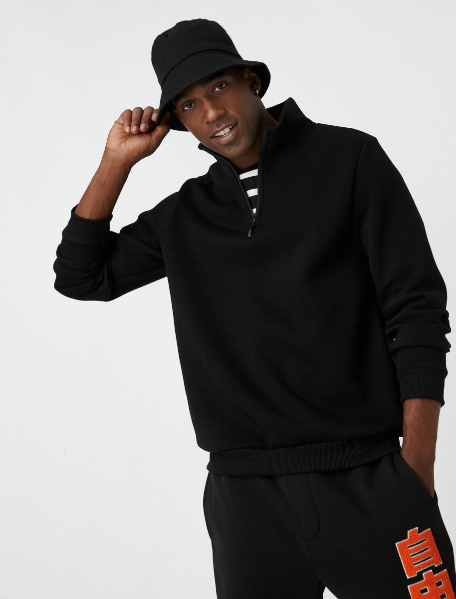 Half Zip Sweatshirt in Black - Usolo Outfitters-KOTON