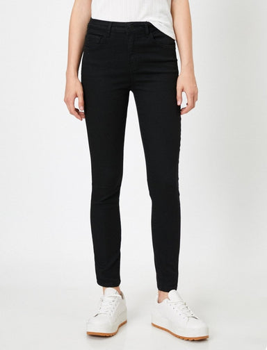 High-Rise Skinny in Black - Usolo Outfitters-KOTON