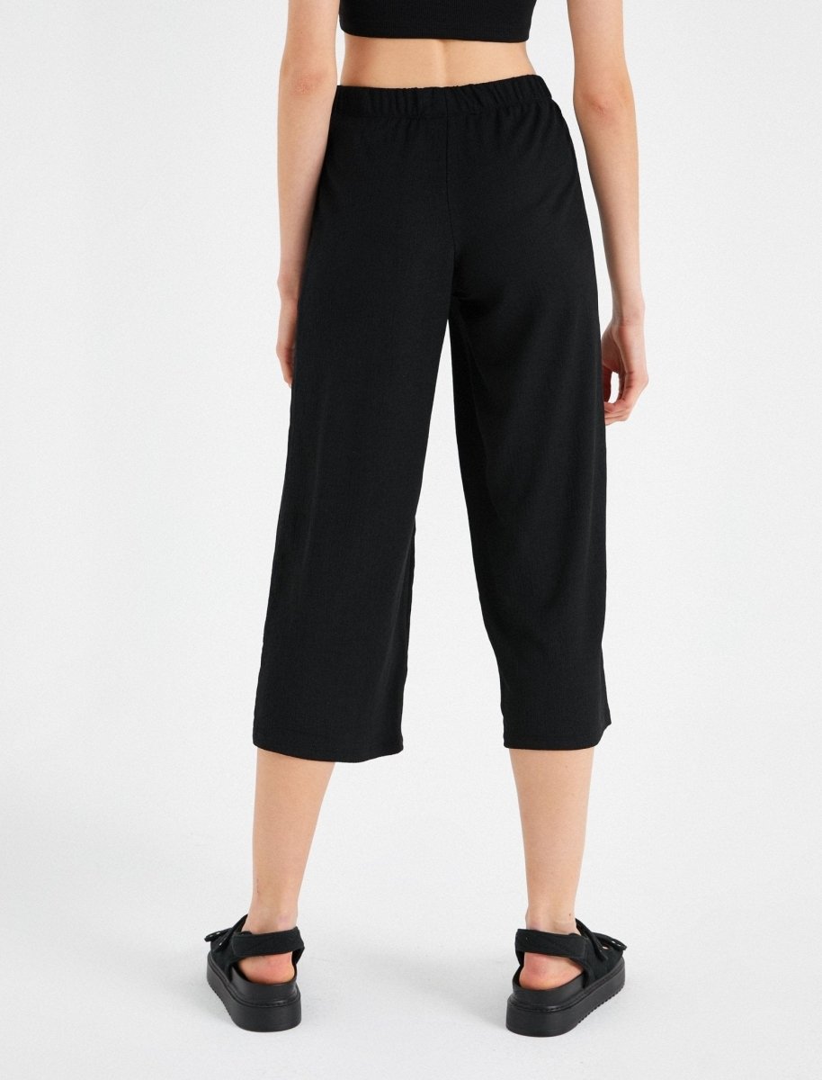 Knit Culotte Pants in Black - Usolo Outfitters-KOTON