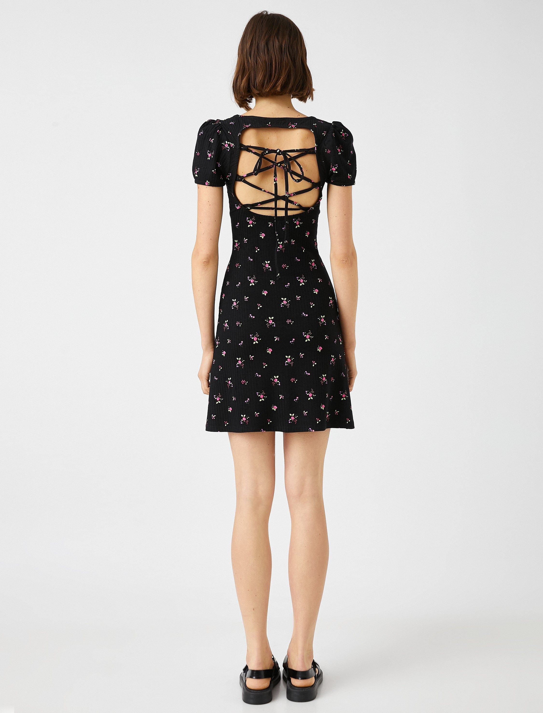 KOTON DRESSES Lace-Up Back Floral Dress in Black Usolo_Outfitters