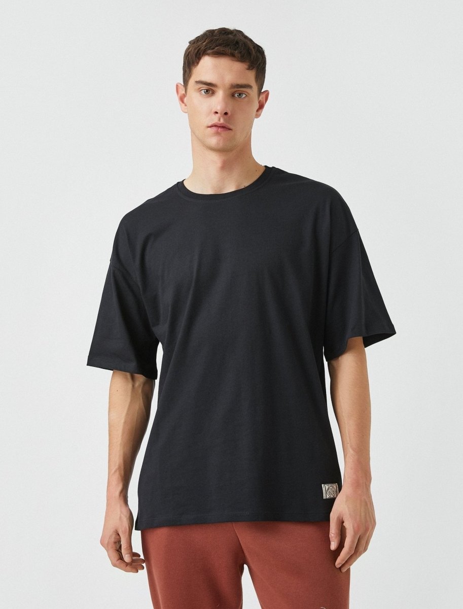 Oversize Basic T-shirt in Black - Usolo Outfitters-KOTON