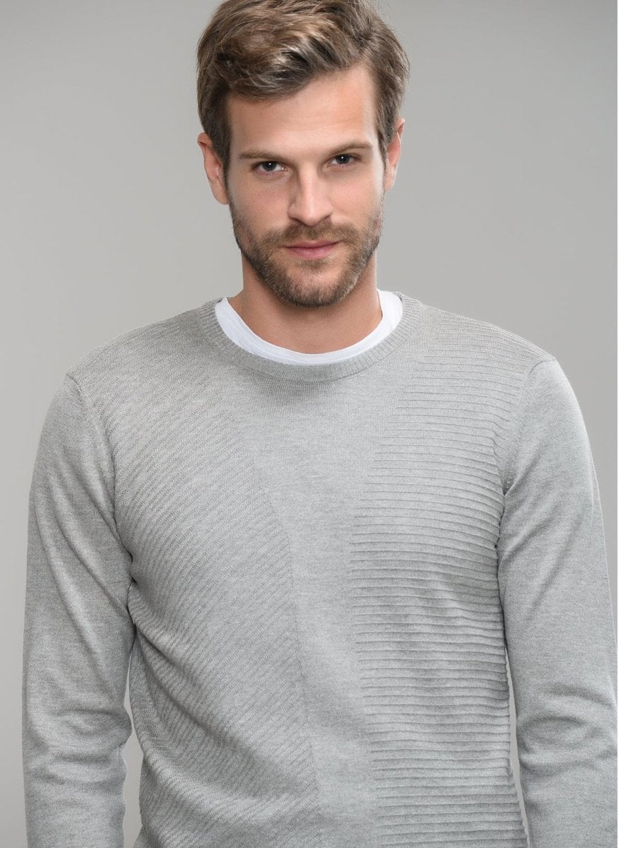 Patterned-Front Sweater in Grey Heather - Usolo Outfitters-PEOPLE BY FABRIKA
