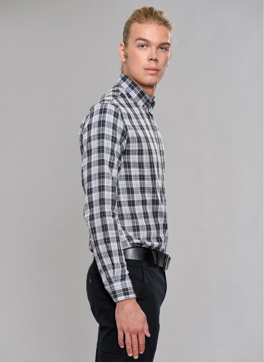Plaid Button-Down Shirt in Navy - Usolo Outfitters-PEOPLE BY FABRIKA