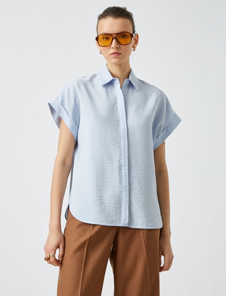 Roll-Cuff Shirt in Light Blue - Usolo Outfitters