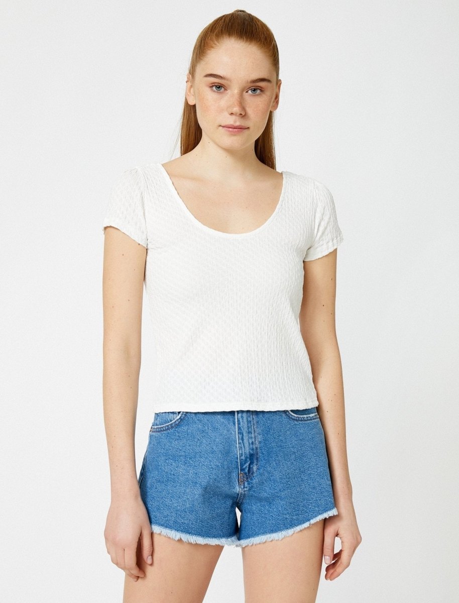 Slim Scoop Neck T-Shirt in White - Usolo Outfitters-KOTON