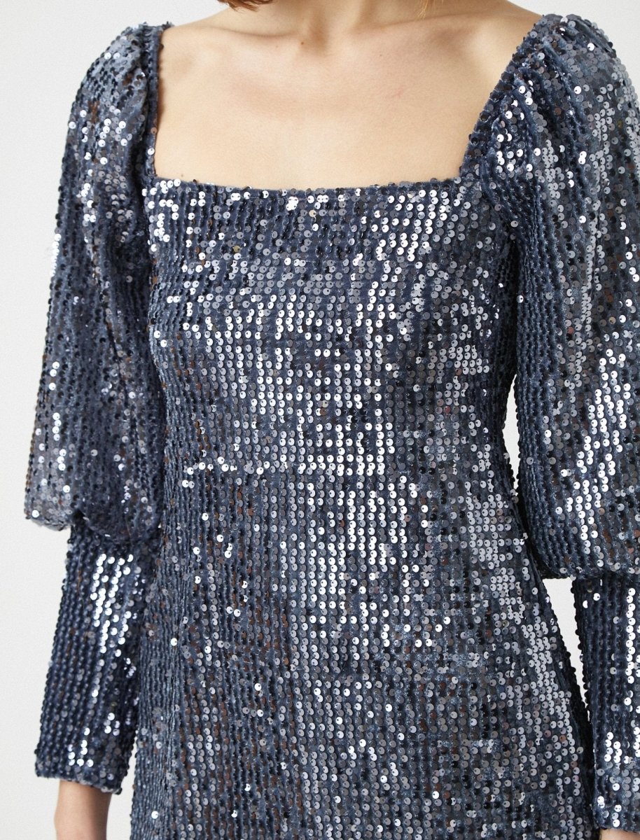 Square Neck Sequin Mini Dress in Silver Gray / XS Square Neck Sequin Mini Dress in Silver Gray / XS