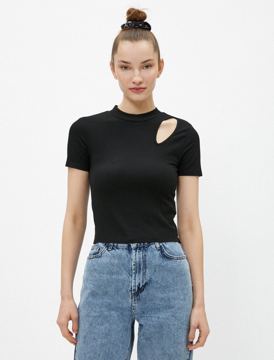 Tear Drop Cutout T-Shirt in Black - Usolo Outfitters-KOTON