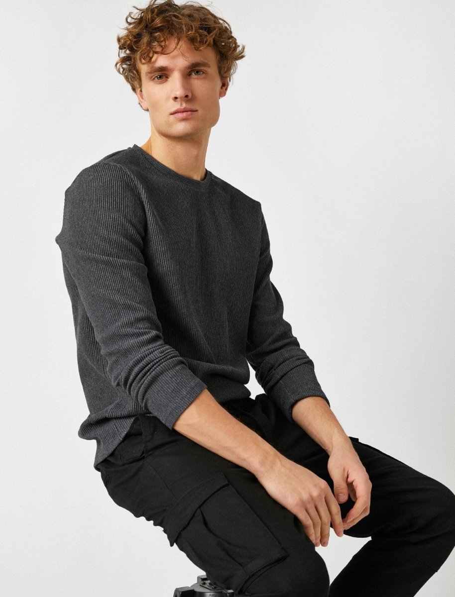 Textured Crew Neck Jumper in Charcoal - Usolo Outfitters-KOTON