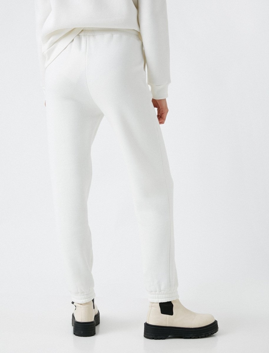 The 80's Jogger in White - Usolo Outfitters-KOTON